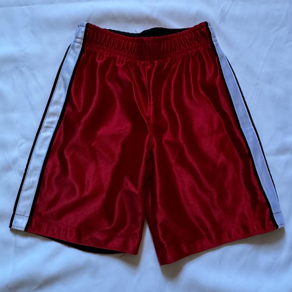 Kids Reversible Short/ Size 3years old/ Color Black and Red